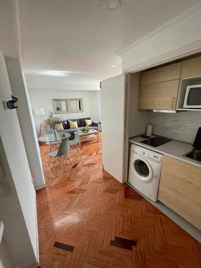 Apartamento Con Terraza Y Vistas Alcalaretiro Madrid Exteriör bild